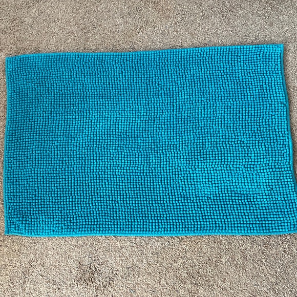 Turquoise Chenille Bathroom Rug - Picture 1 of 4